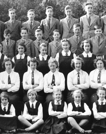 0233, 1951-02, 10 Oct 1951, Annual School Photo  BGS 2 of 8