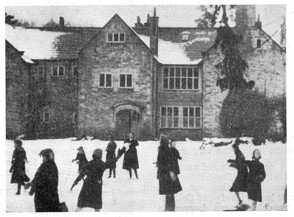 0197, C51 35A,  21 Mar 1951, Snow balling