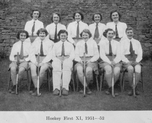 0301, C52 24H, 9 Apr 1952, Hockey First XI, 1951-52
