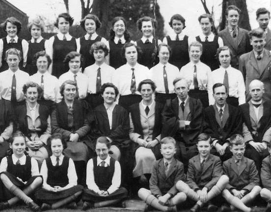 0354, 1953-04, 11 Mar 1953, Annual School Photo  BGS 4 of 8