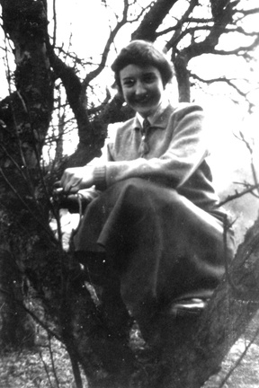 0718, MF 1,     17 Jun 1955, Marion Flintoff