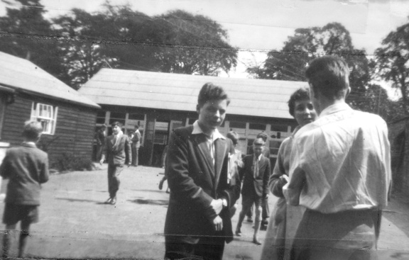 0731, MF ya,  15 Feb 1956, Pearl Island Discussion, Deverell Eastgate, Elizabeth Ashman &amp; Gernot Kunzelmann