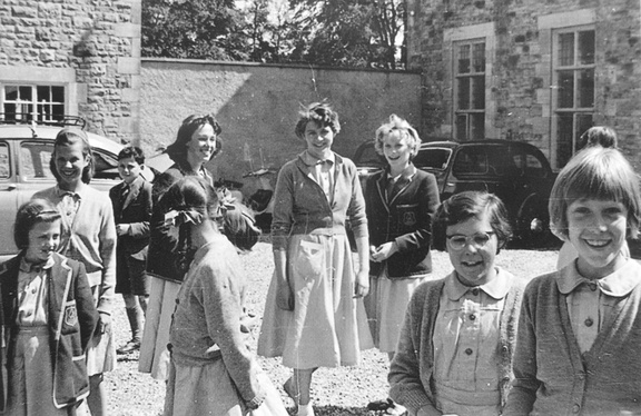 0838, PW 073,    4 Jul 1956, Annette Bradley, Alice Carr &amp; Eileen Ramwell