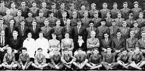 0857, 1956-04, 10 Oct 1956, Annual School Photo  BGS 4 of 5