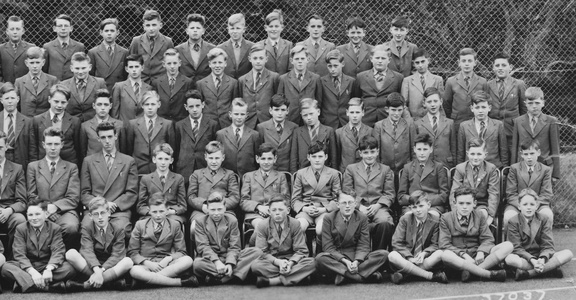 0860, 1956-05, 10 Oct 1956, Annual School Photo  BGS 5 of 5