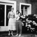 1050, JR bh, 23 Jun 1958, June Errington & Joan Riding
