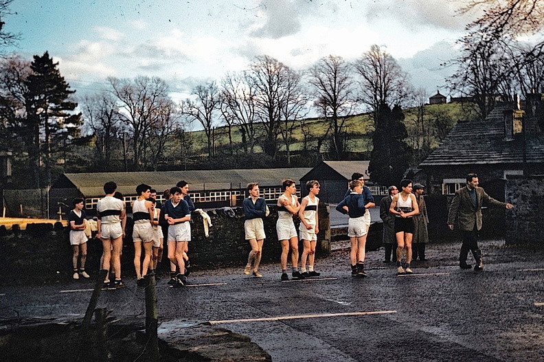 1221, PW 043, 5 Apr 1961.jpg