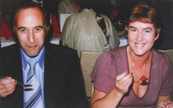 1322, B 1A 11, 16 Sep 1978, Reunion - Clifford Fisher &amp; Barbara Jackson