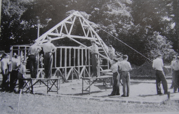 0694, BG 260,   6 Apr 1955, Start classroom building