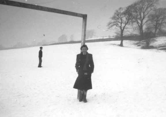 0589, MF 5,    17 Feb 1955, Marion Flintoff