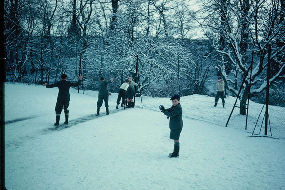 1307.72, JW 6007, 1 Feb 1963, Boys on ice