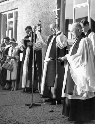 1307.04, JW 021, 15 Nov 1962, Dedication of new classroom block by Archbishop of York