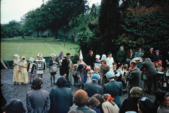 1231.04, JW 6111. 8 Jul 1961, Fancy Dress Competitionjpeg