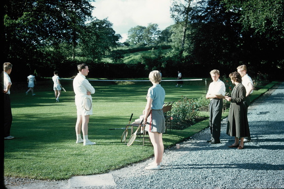 1138.40, JW 6019, 1 Jul 1960, Staff &amp; Prefects tennis