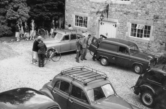 1056.95, JW 139, 12 Jul 1958, Getting ready to go home at end of term