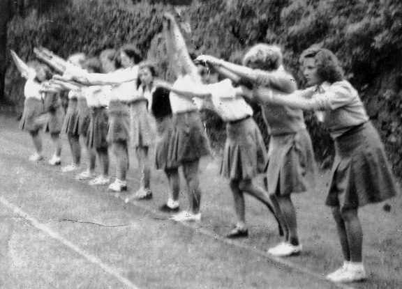 0002.35, JW 072, 3 Jul 1948, Garden Fête 1948, The Paddock