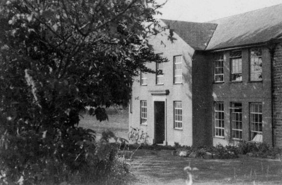 0002.02, JW 063, 1 May 1948, Collingwood House in move to Rectory