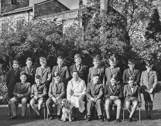 0870.10, JW 043, 2 Nov 1956, The Cottage Boarders