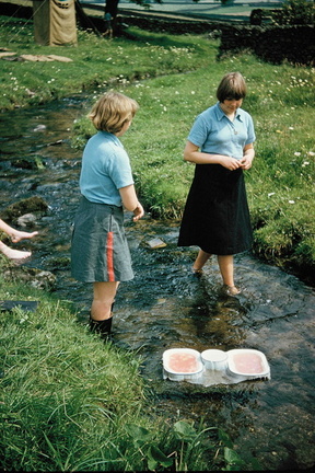 0950.25, JW 6030, 2 Jun 1957, Guides at camp