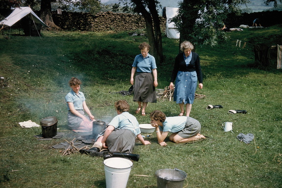 0950.15, JW 6028, 2 Jun 1957, Guides at camp