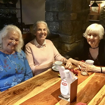 1480.00, BG 381, 2 Aug 2022, Reunion - Anne Byron, Julia Middleton &amp; Audey Crayston