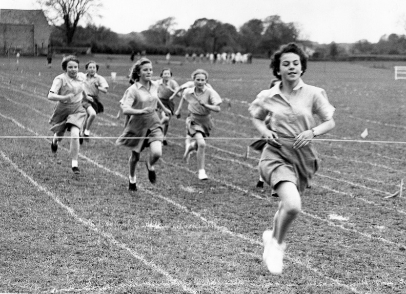0677.03 JW 007, 6 Apr 1955, Sports Day - Wendy Sutton, , Christine Spenceley, , Corrine Wardle, Julia Middleton.jpeg