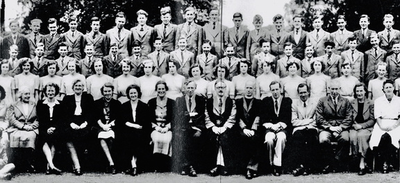 0095.03, 1950-03, 14 Jun 1950, Annual School Photo B